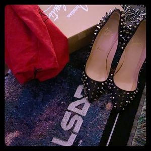 Christian Louboutin Spiked Black Leather Pumps ❤️